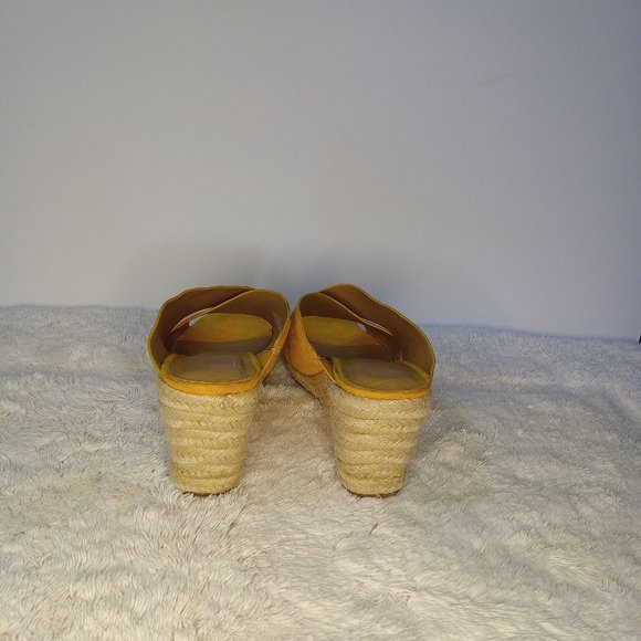 New Directions Wedges - Picture 8 of 15